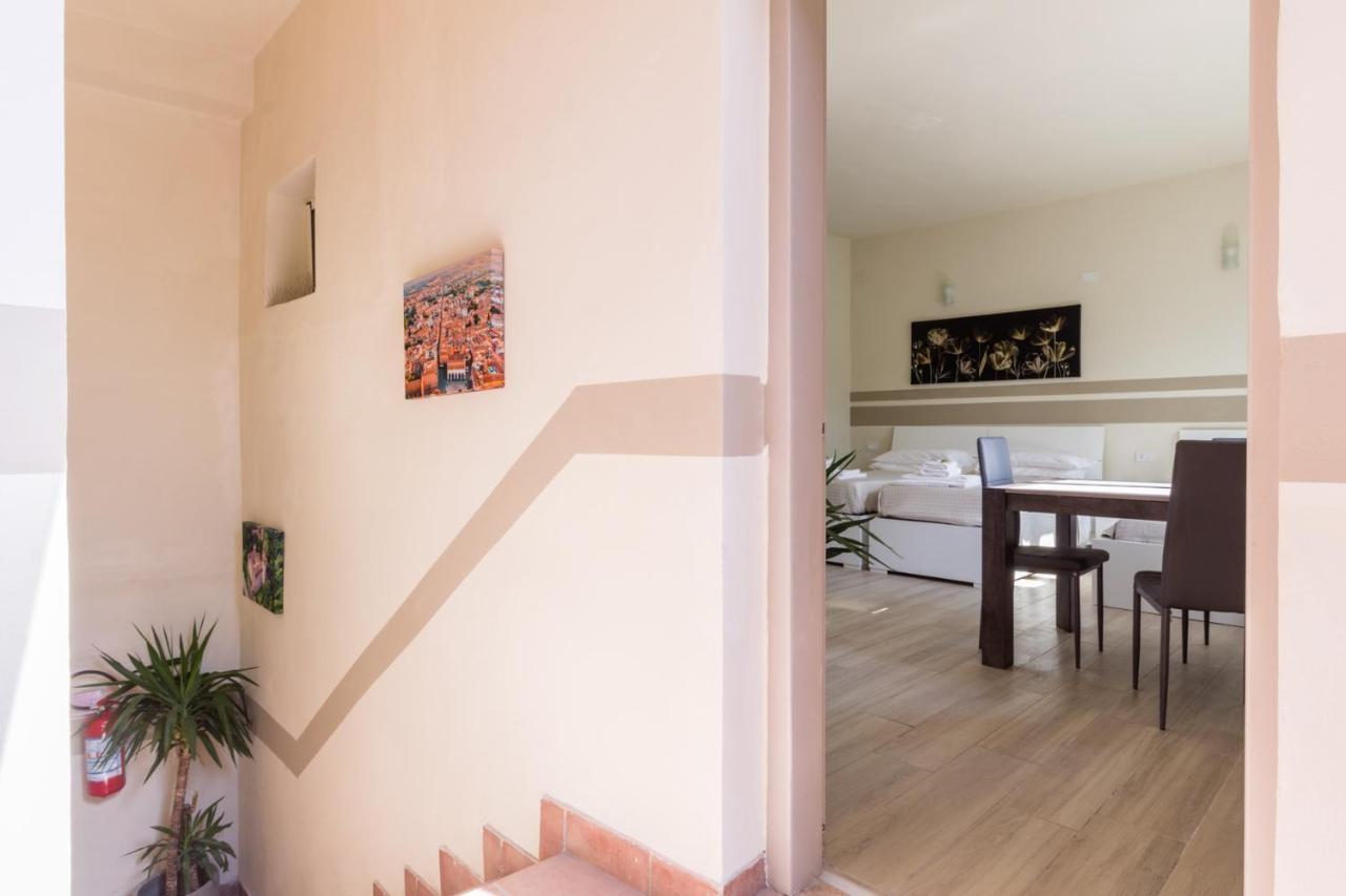 Center Rooms Piacenza Exterior foto