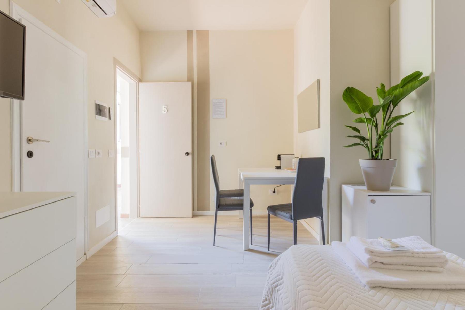 Center Rooms Piacenza Exterior foto